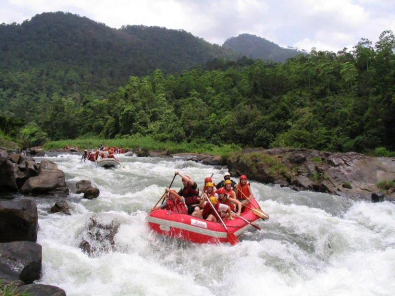 Eco-Friendly Rafting